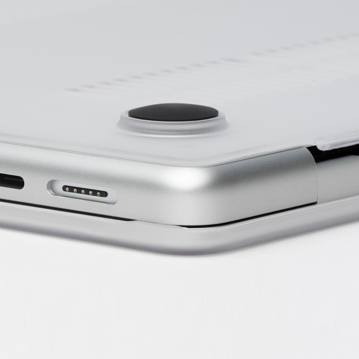 ZAGG Notebook-Schutzhülle für MacBook Pro 16" (M1–M3) – Silber