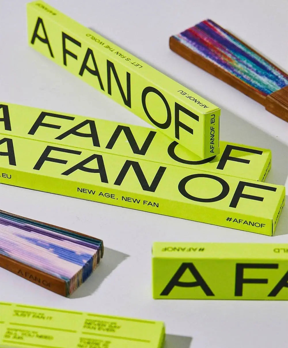 A FAN OF Handfächer – faltbar – 22,9 cm – rosa – Papier/Holz – Pink Power – 1 Stk.