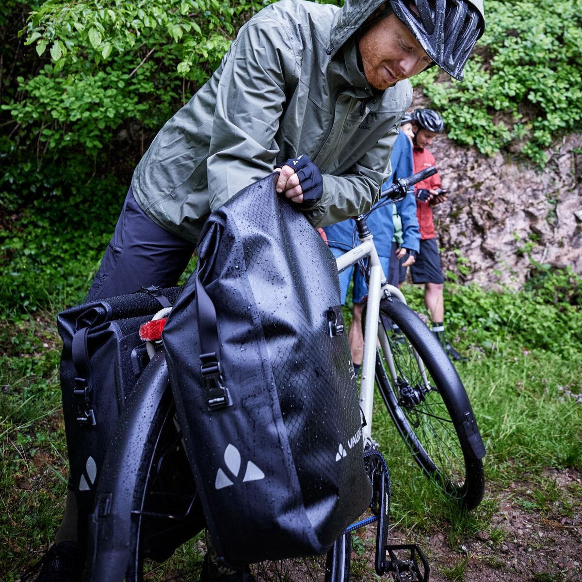 VAUDE Regenjacke – L – Gelb/Grün, Polyester, wasserdicht, mit Kapuze, 1 Stück