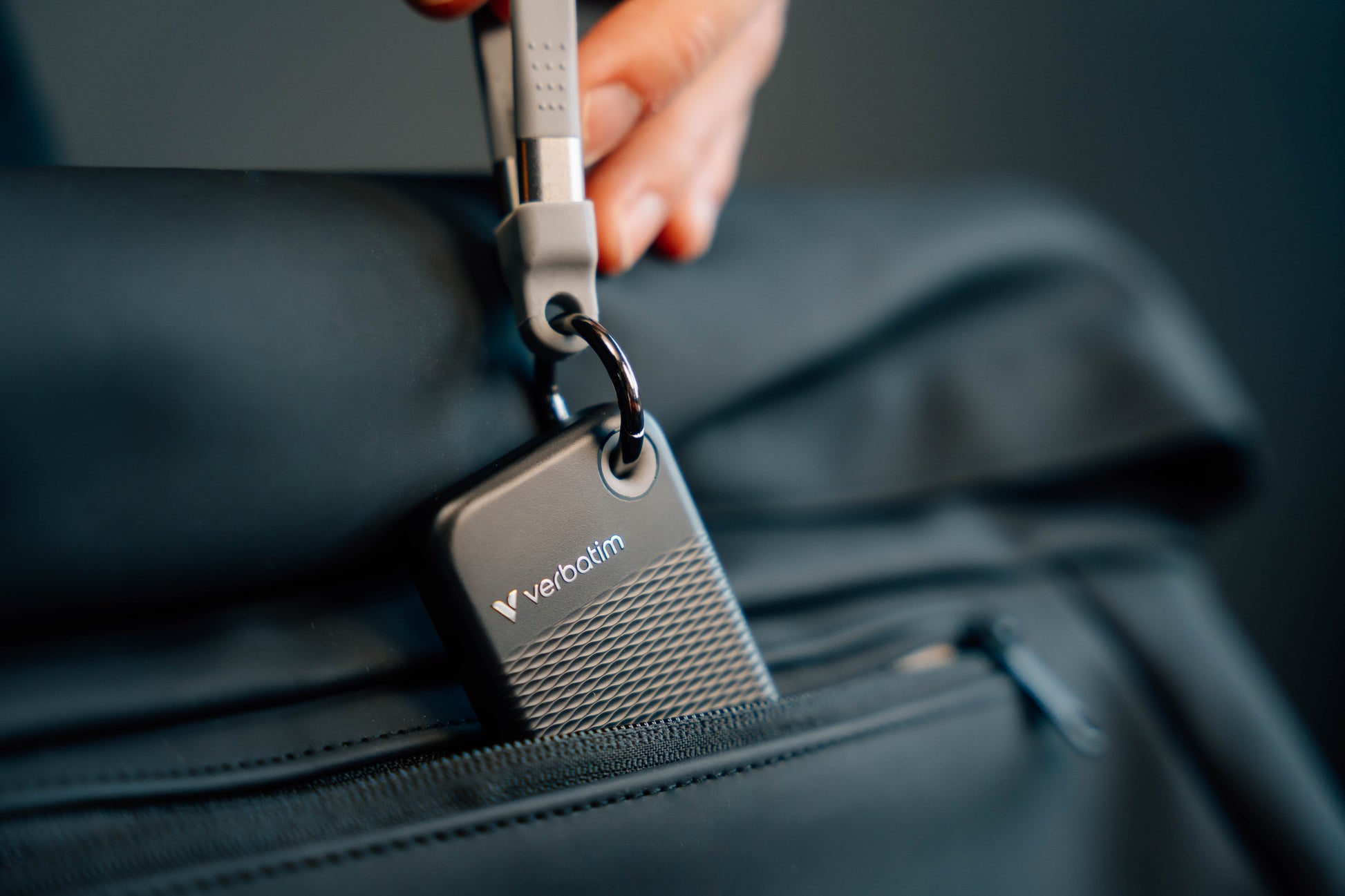 Verbatim Pocket SSD – 1 TB, USB-C USB 3.2 Gen 2 (10 Gbit/s), 1000 MB/s, Schwarz/Grau