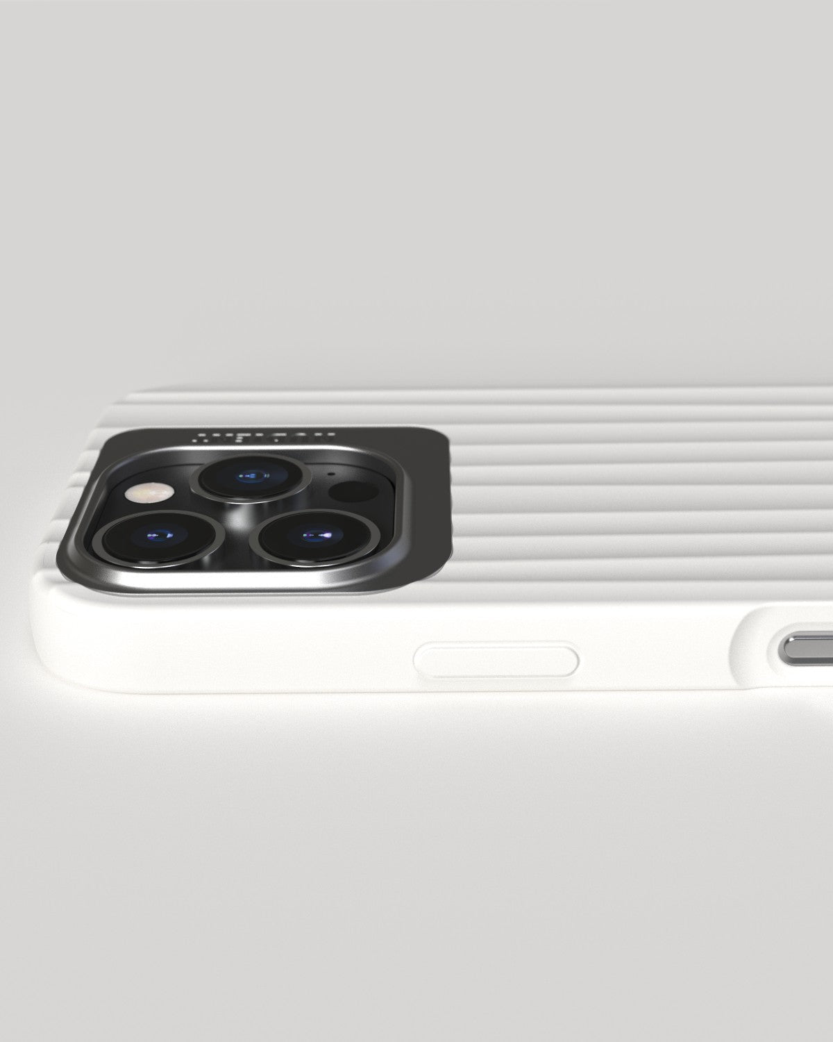 Nudient – Backcover Bold – für Apple iPhone 16 Pro – weiss – MagSafe-kompatibel