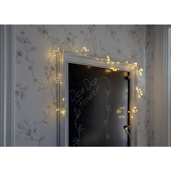 Star Trading Lichterkette Dew Drop Flower 729-53 – 1,4 m, 0,9 W, Warmweiss, Silber/Transparent, Batteriebetrieben
