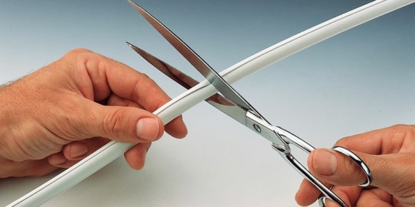 Cablefix Wandkanal – 1 m – Kunststoff – Weiss, selbstklebend, 4 Stk., für Kabel Ø 7 mm