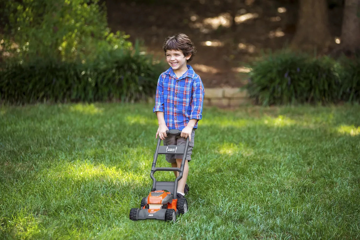 Husqvarna 546 27 26-01 Spielzeug-Rasenmäher – 28 × 22 × 35 cm – ab 3 Jahren – schwarz/grau/orange
