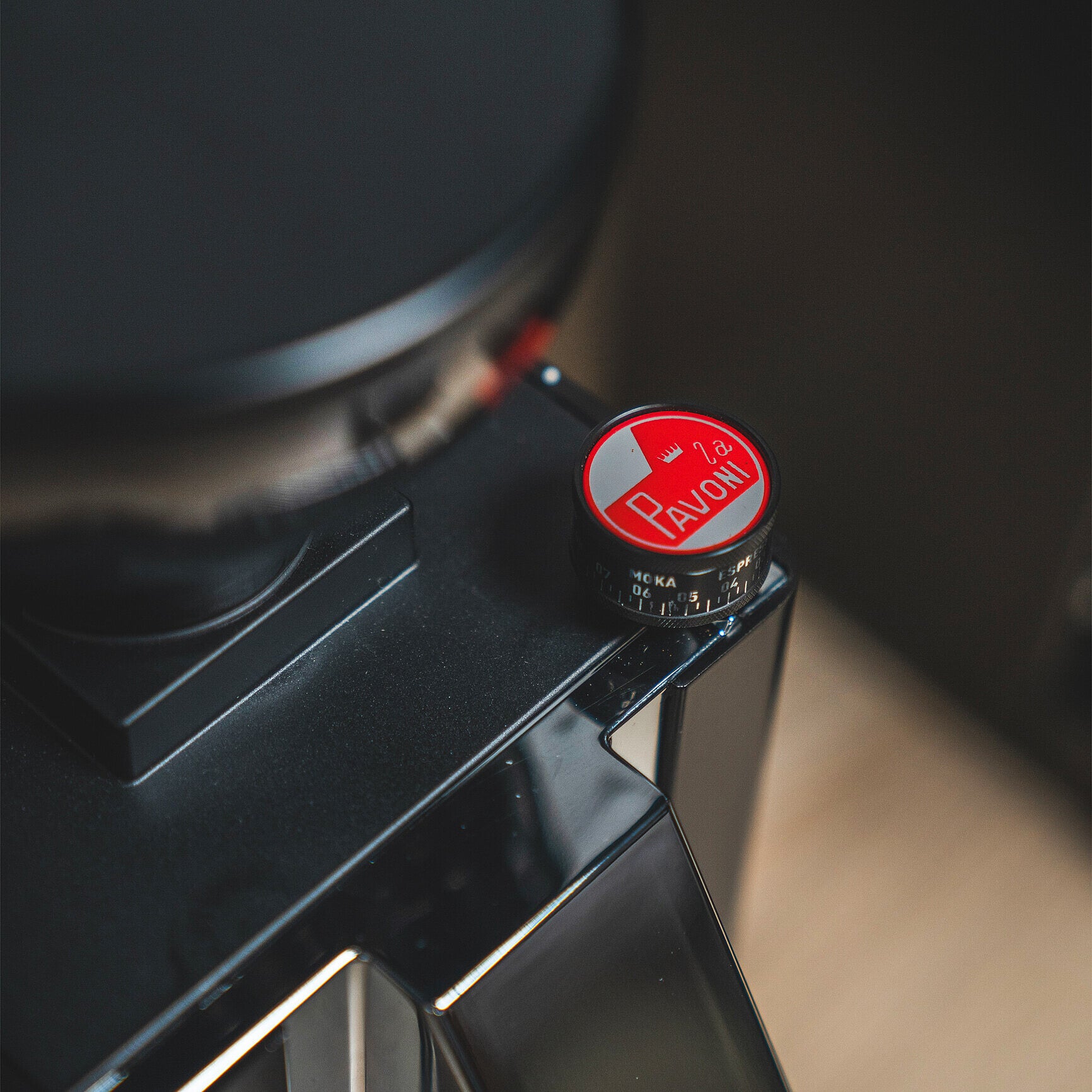 La Pavoni Kaffeemühle LPGKBN02EU – 150 g, Scheibenmahlwerk, 310 W – Schwarz