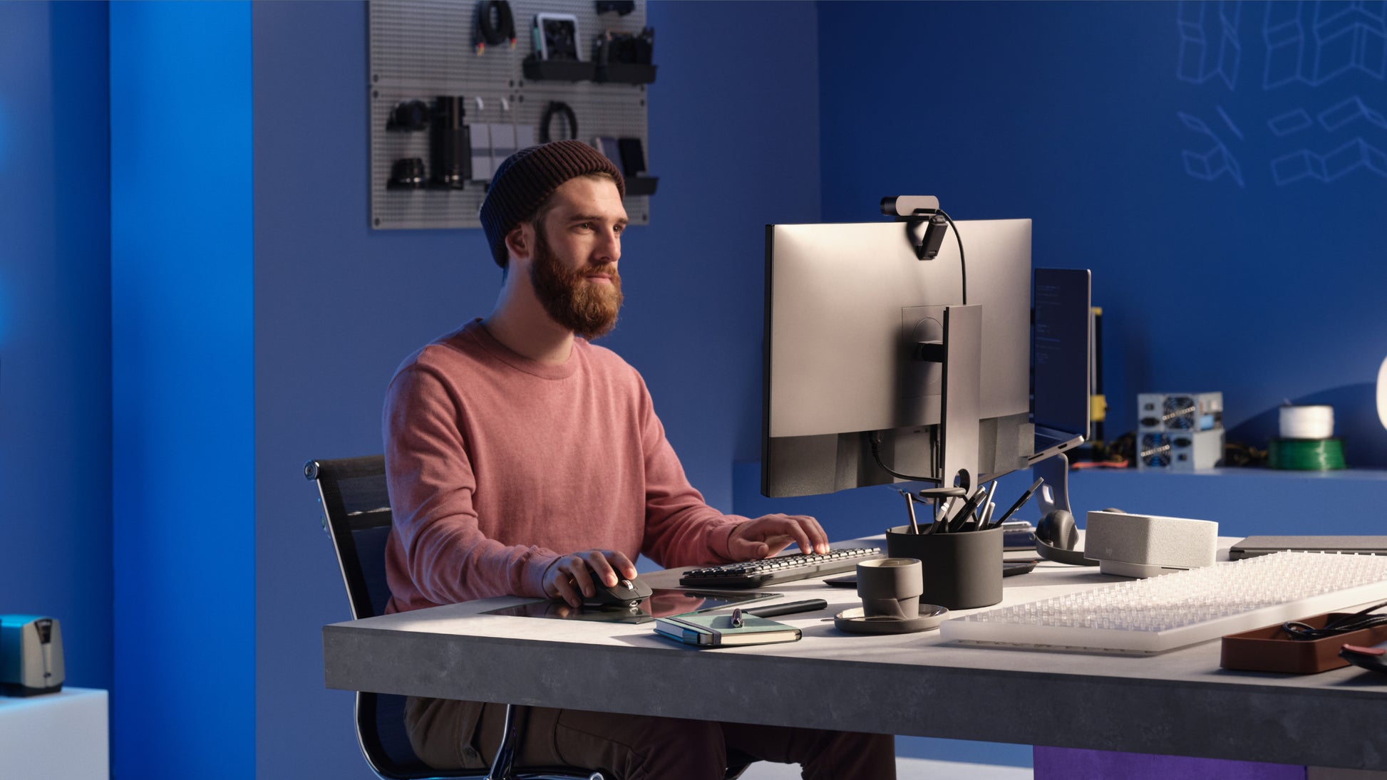 Logitech MX Master 3S Ergonomische Maus – kabellos, USB-A, 8'000 dpi, 7 Tasten, für Rechtshänder, schwarz