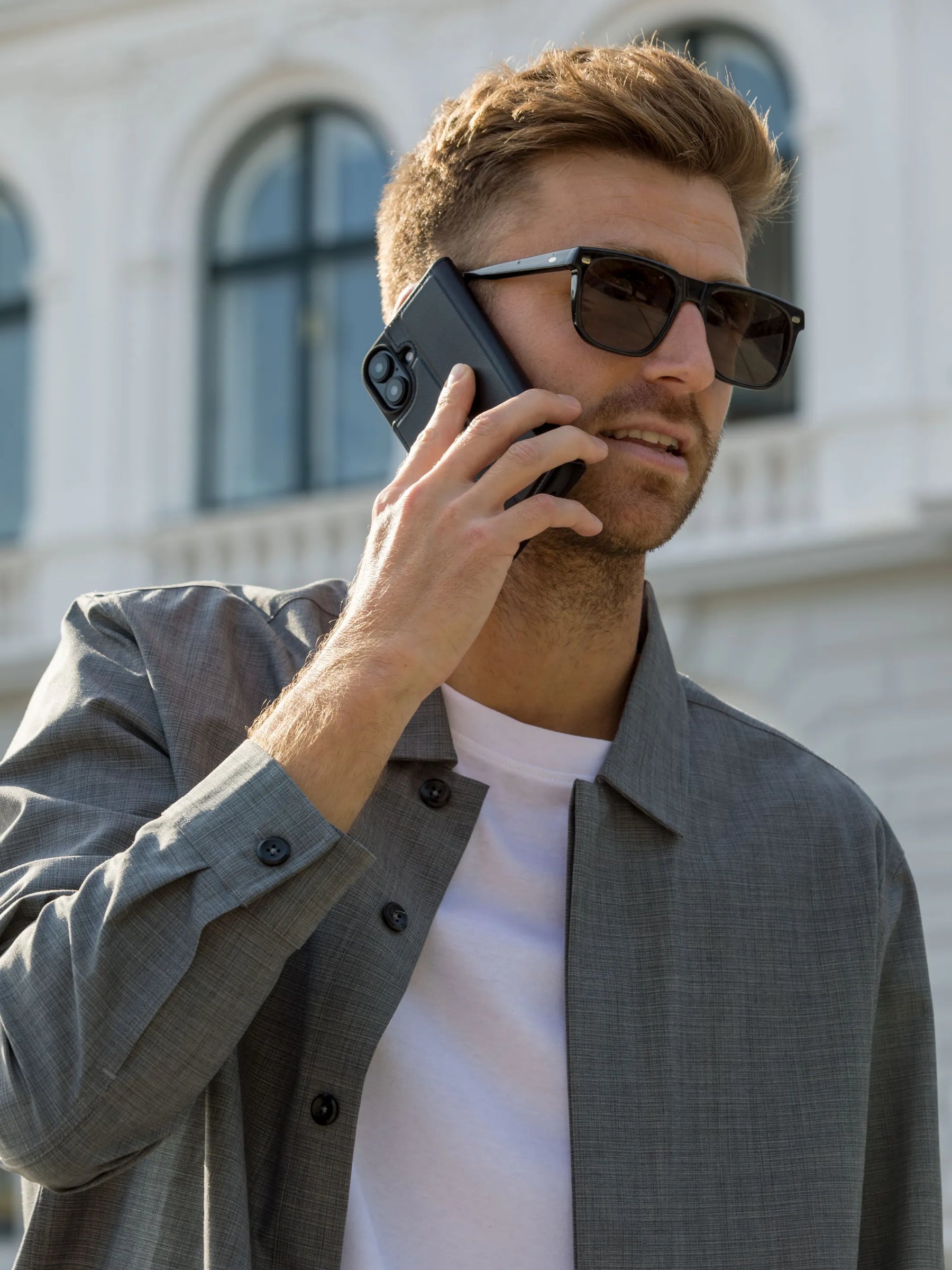 dbramante1928 Oslo Pro Wallethülle – für Samsung Galaxy S24 FE, PU, Magnetverschluss, recyceltes Material