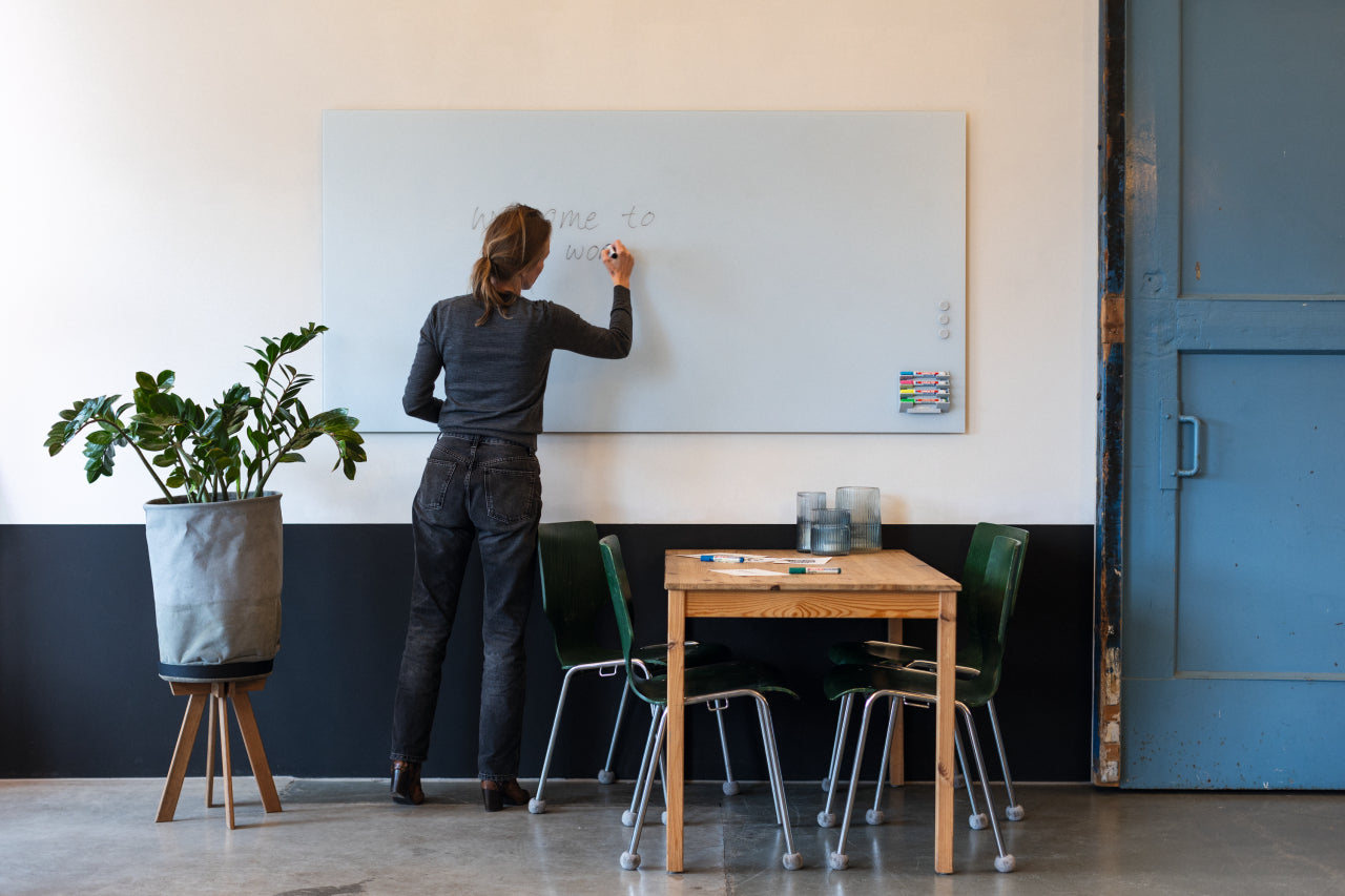 Legamaster Whiteboard – 120 × 90 cm, Glas, magnetisch, Wandmontage, inkl. 2 Magnete