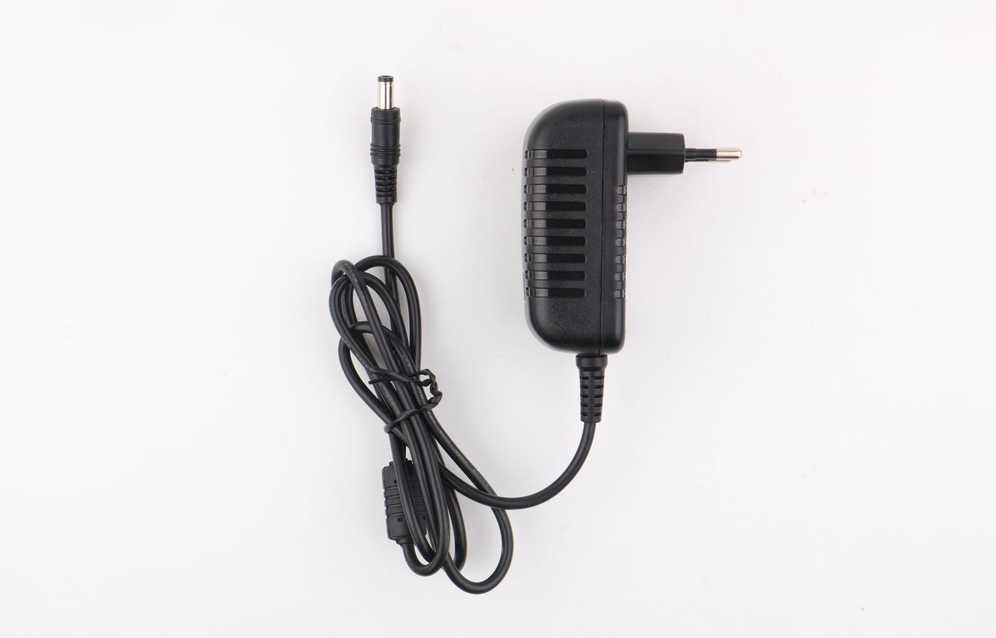 CoreParts Netzteil 24 W 12 V 2 A – DC-Stecker 5,5×2,5 mm, EU-Stecker (Typ C), Schwarz