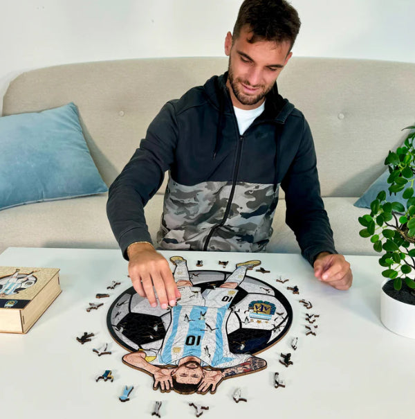 Iconic Puzzles Puzzle Lionel Messi (Argentinien) – 270 Teile – 30 × 42 cm – ab 14 J. – Holz – mehrfarbig – FSC