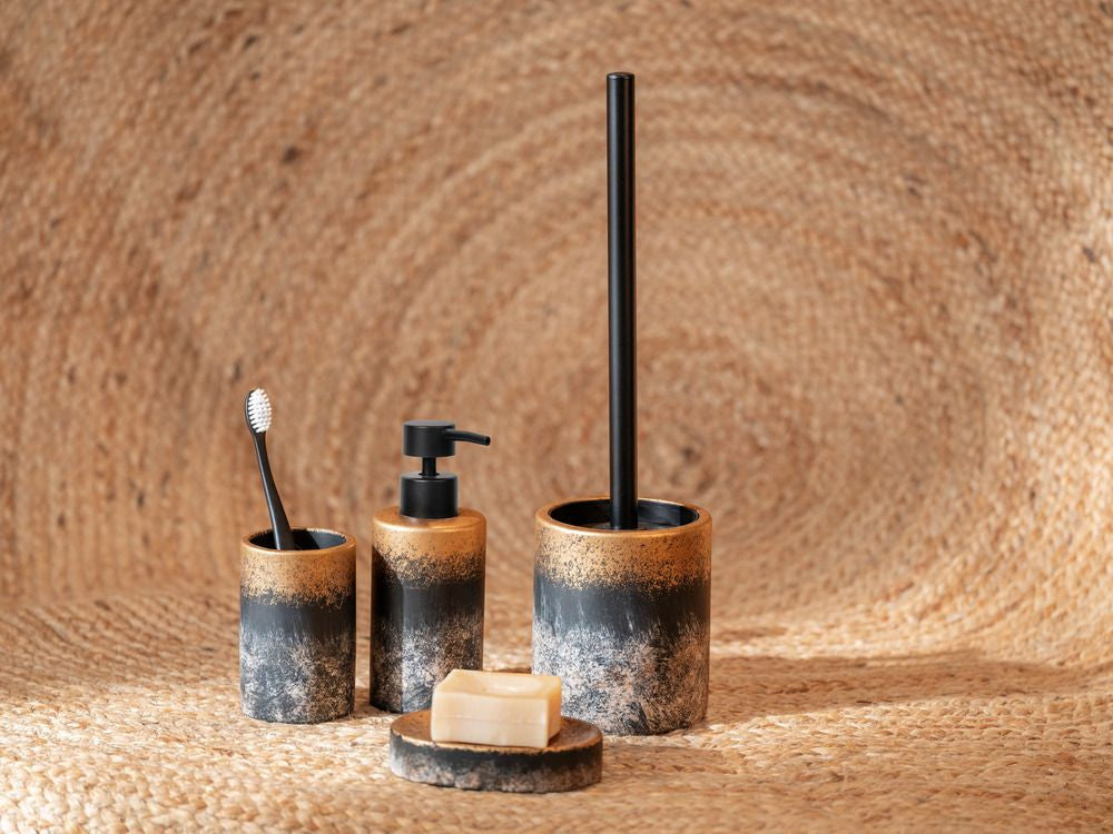 WENKO Zahnbürstenhalter (freistehend) – Beton, 6,9×6,9×9,6 cm, Grau/Schwarz/Gold