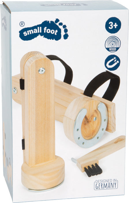 Small foot Spielzeugreinigungsset Pferde – 9 × 24 × 8,5 cm – ab 3 J. – Holz/Metall – Braun