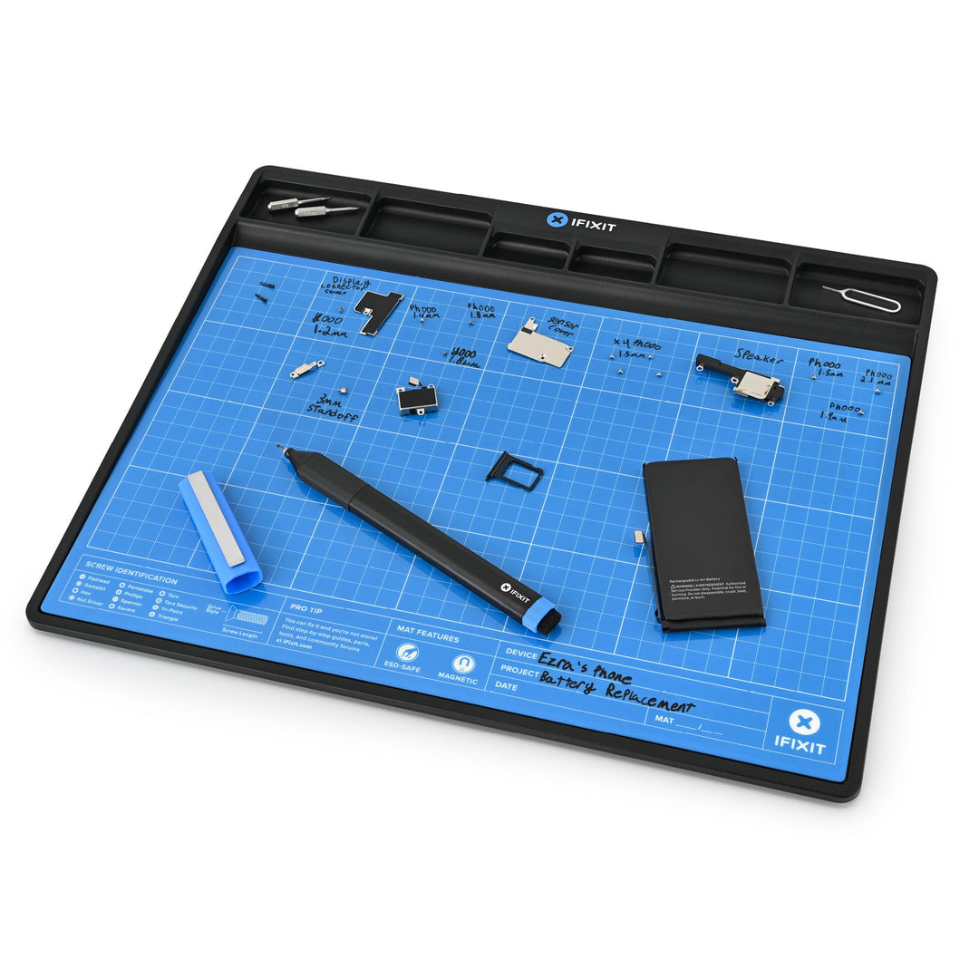 iFixit Magnetmatte – 300 × 250 mm, antistatisch, Bithalter, Stift, schwarz/blau/weiss