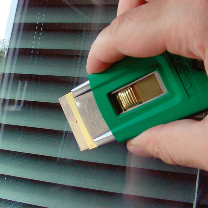 Unger Sicherheitsschaber ErgoTec – einziehbare Klinge – 4,0 cm – grün – Karbonstahl
