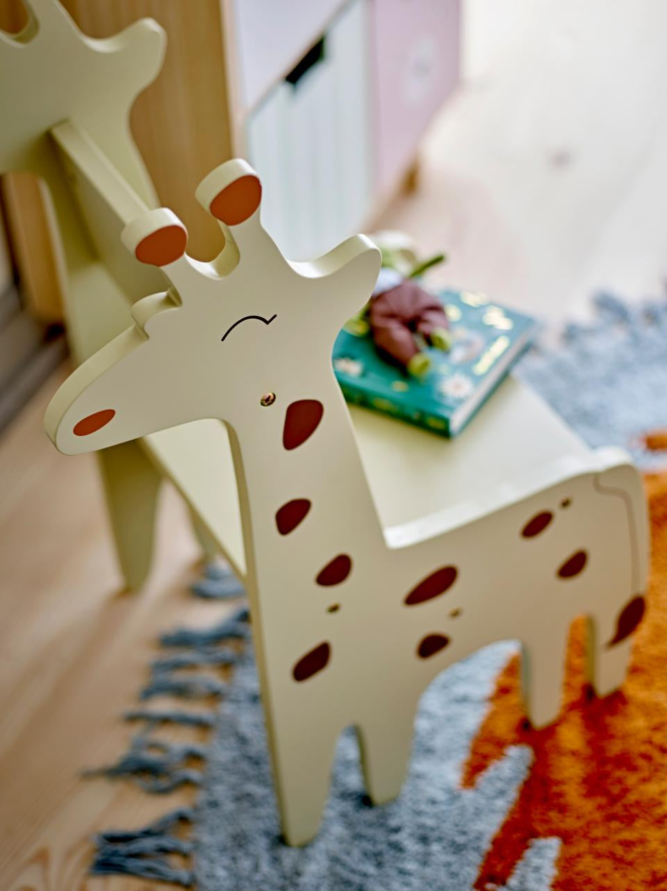 Bloomingville Kinderstuhl Ibber Giraffe 82062599 – 34 × 45 × 62 cm – MDF & Eisen – Grau