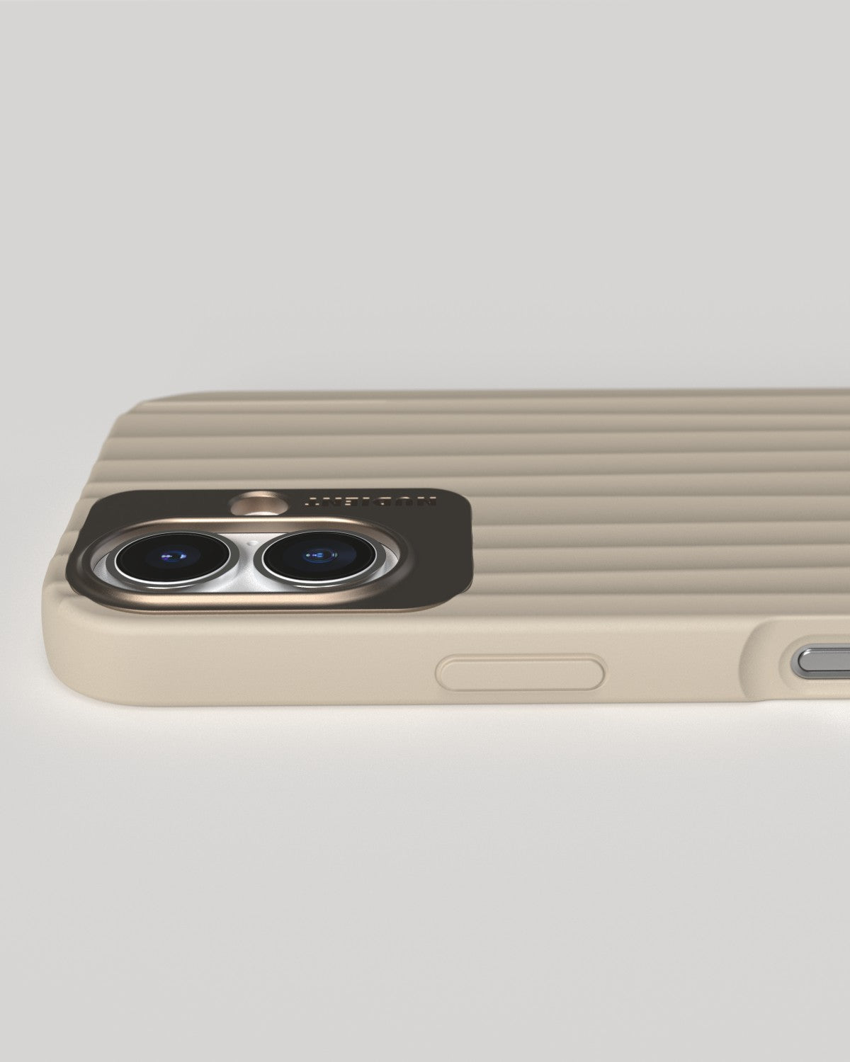 Nudient – Backcover – für Apple iPhone 16 – beige – MagSafe-kompatibel
