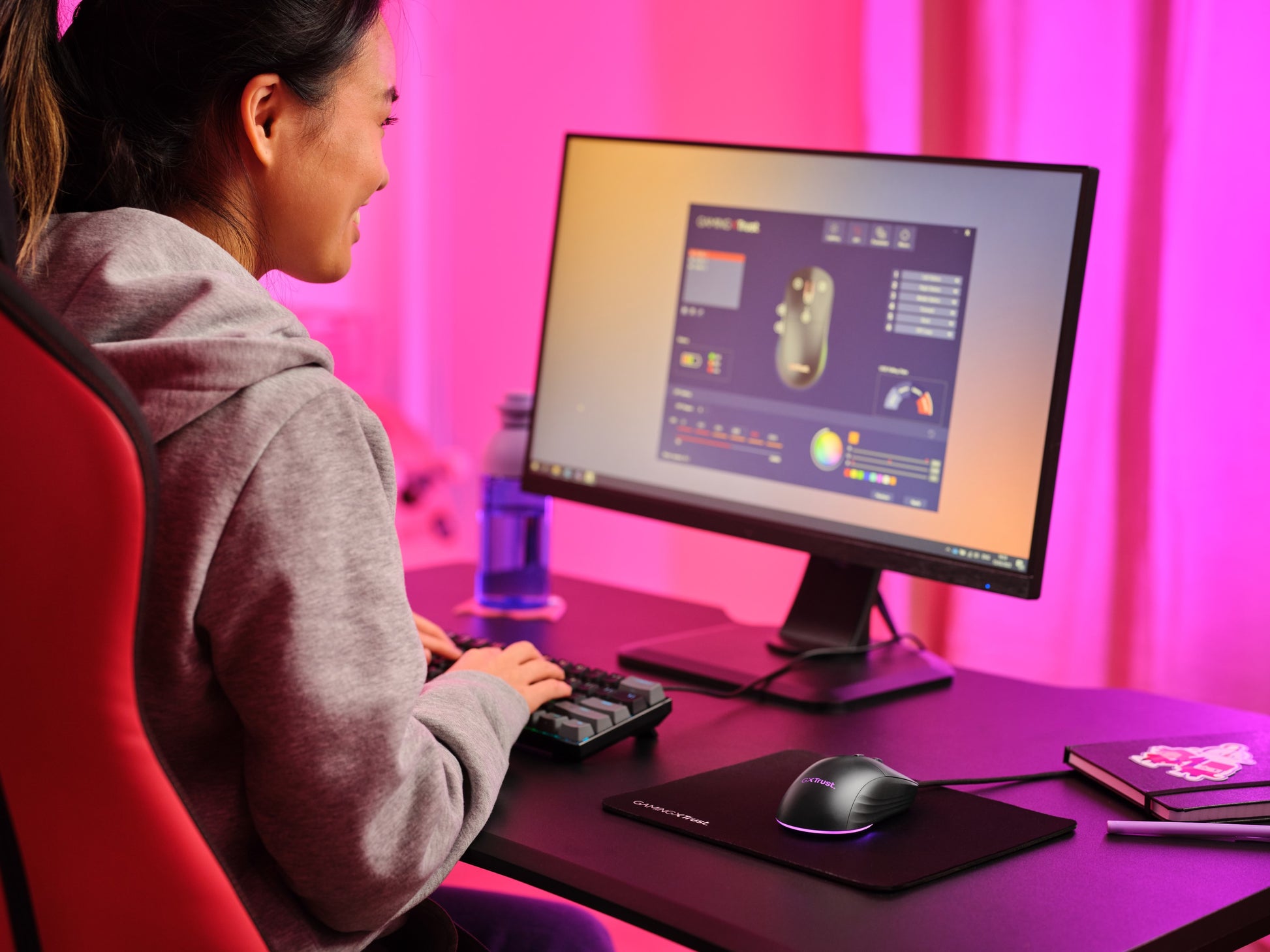 Trust GXT925 Redex II Gaming-Maus – kabelgebunden, 6 Tasten, für Rechtshänder, Beleuchtung, schwarz
