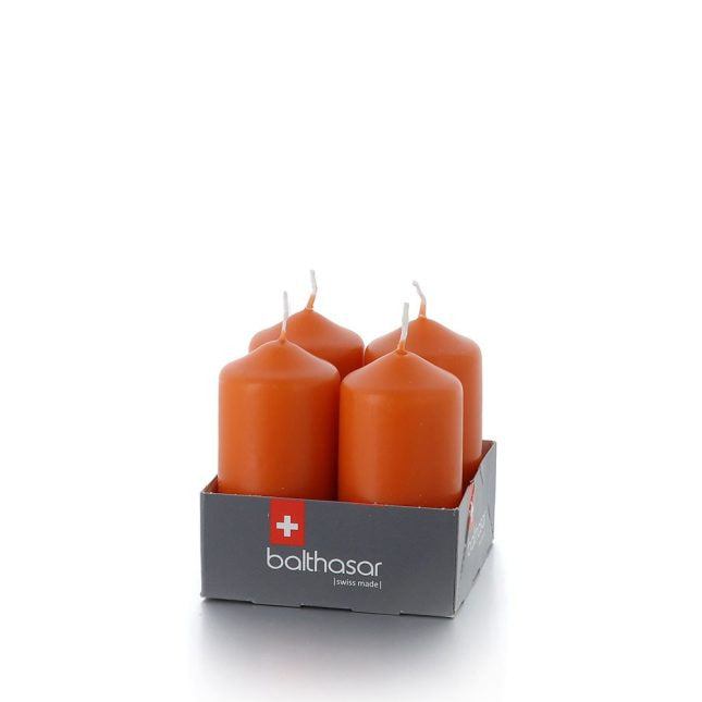 Balthasar Zylinderkerzen – Ø 4 × 8 cm – 12 h – orange, 4‑teilig