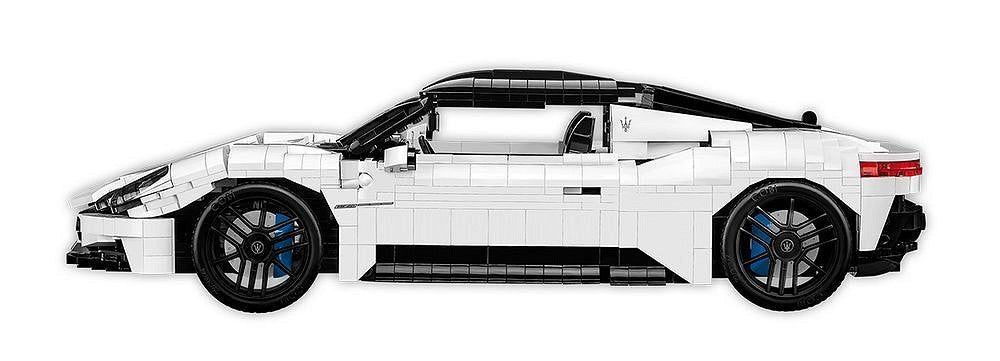 COBI Maserati MC20 Bausteine – 2269-teilig – 39 × 19 × 10,5 cm – ab 12 J. – Kunststoff, schwarz/weiss