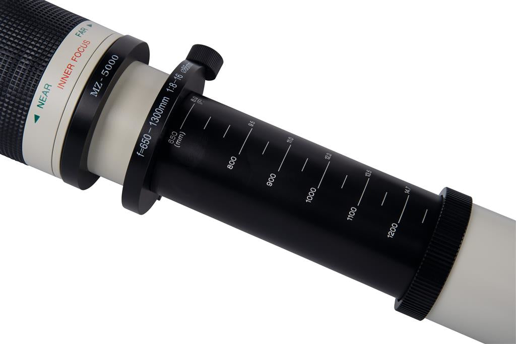 Dörr 650–1300mm Teleobjektiv – f/8–16 – für T2-Bajonett, 95mm Filter, 1,85 kg, Weiss