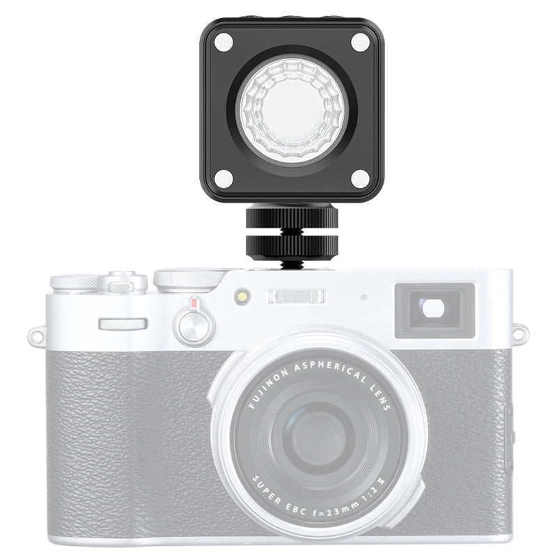 Ulanzi L2 RGB Streaming-Licht – RGB, 4 W, dimmbar, OLED-Display, Akku/USB – 41 × 41 × 41 mm