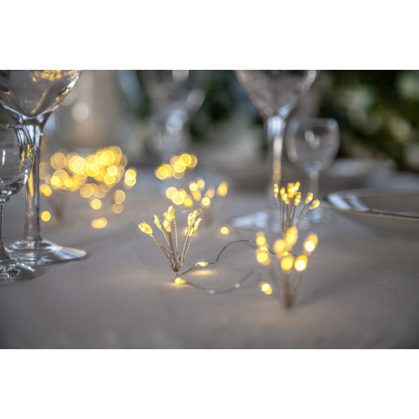 Star Trading Lichterkette Dew Drop Flower 729-53 – 1,4 m, 0,9 W, Warmweiss, Silber/Transparent, Batteriebetrieben