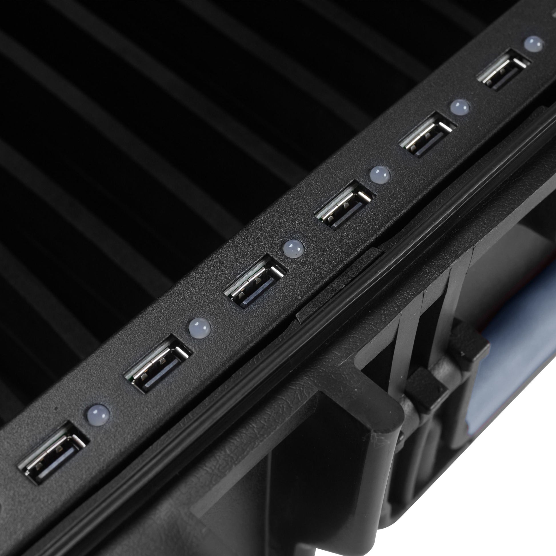 DICOTA Charging Case Trolley 14 Tablet Plus Notebook-Trolley – für bis zu 14 Tablets, schwarz