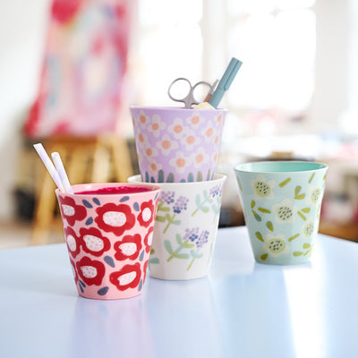 koziol Becher M Bloomies – 300 ml, Ø 8,9 cm, Kunststoff (biozirkulär), spülmaschinenfest, mikrowellengeeignet