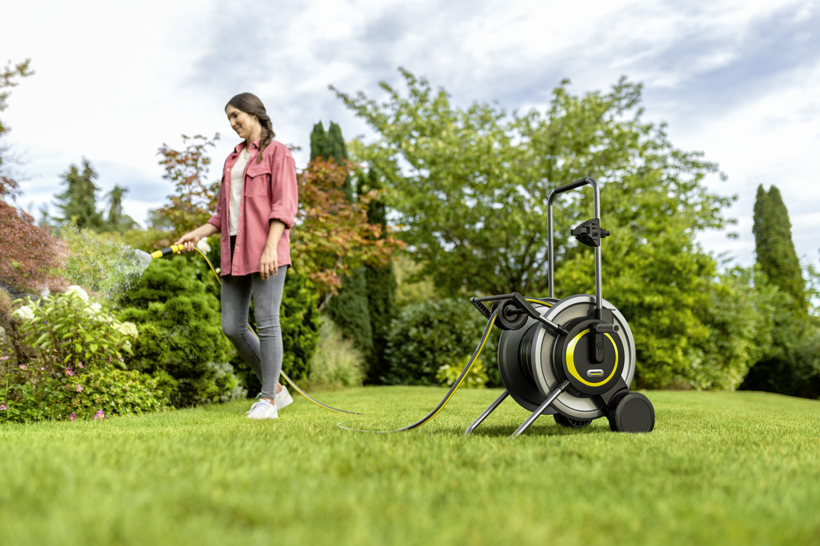 Kärcher HT 6 M Schlauchwagen – manuell, mit 2 Rädern, schwarz, B 475 × H 896 × T 565 mm