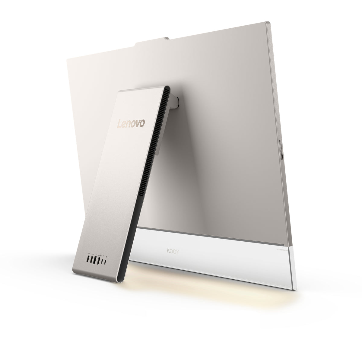 Lenovo All-in-One – 31,5" 4K, Intel Core Ultra X7 358H, 32 GB RAM, 1 TB SSD, Windows 11 Pro