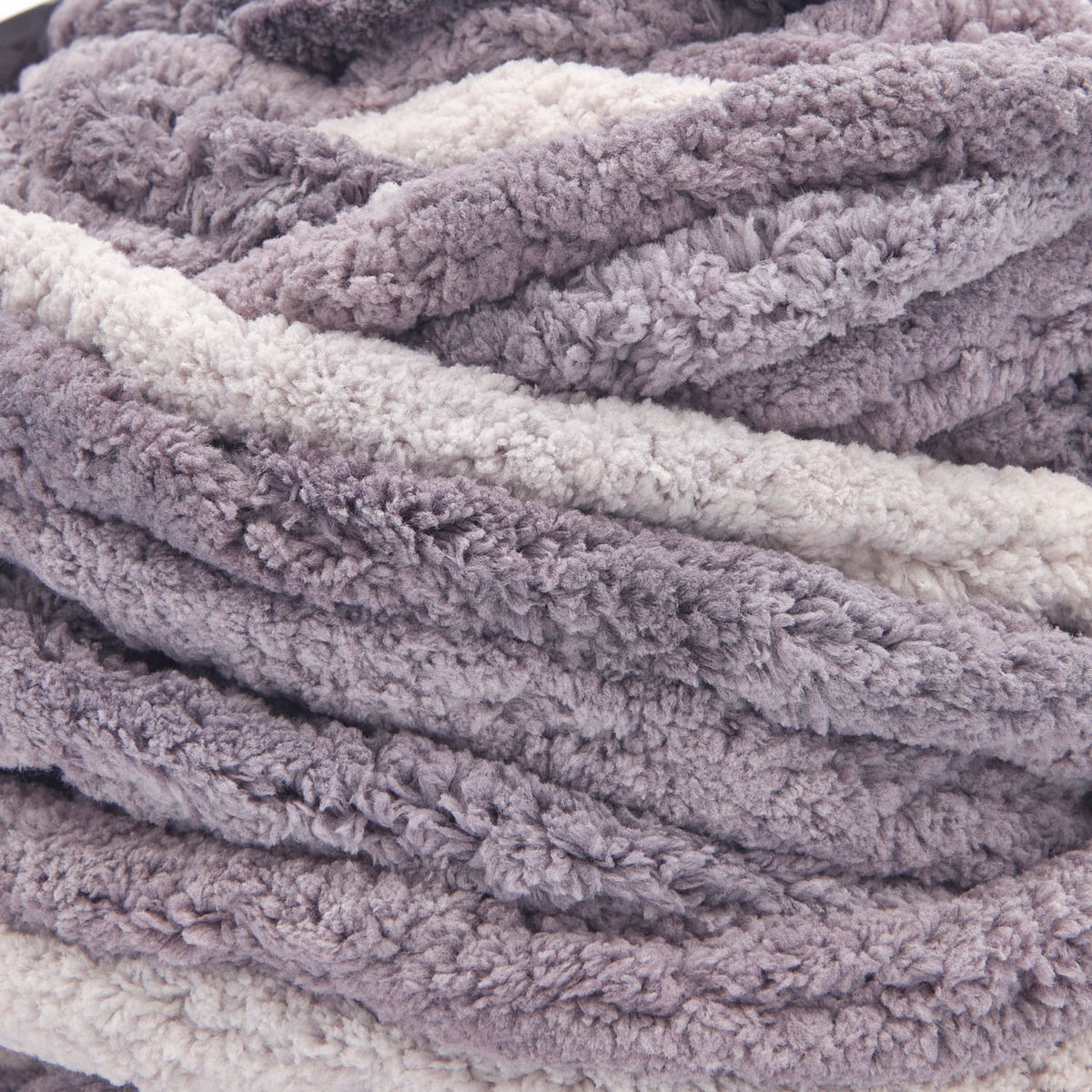 Rico Design Chenillove Super Big Print Wolle Extra dick Lila – 300 g, 36 m, Nadel 25 mm, 100% Polyester, 1 Stk.
