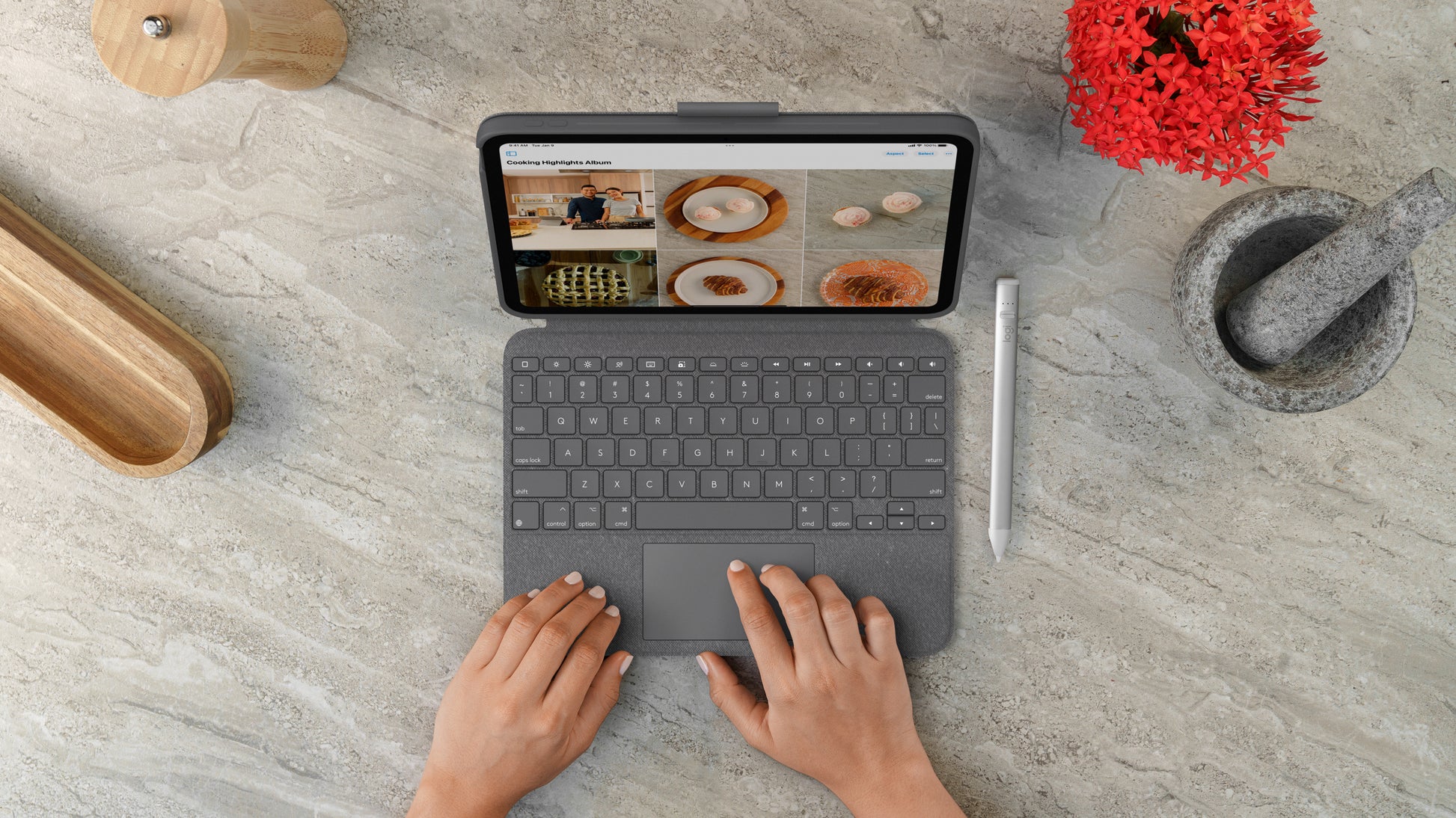 Logitech Combo Touch – Tastatur – für iPad (10. Gen.)