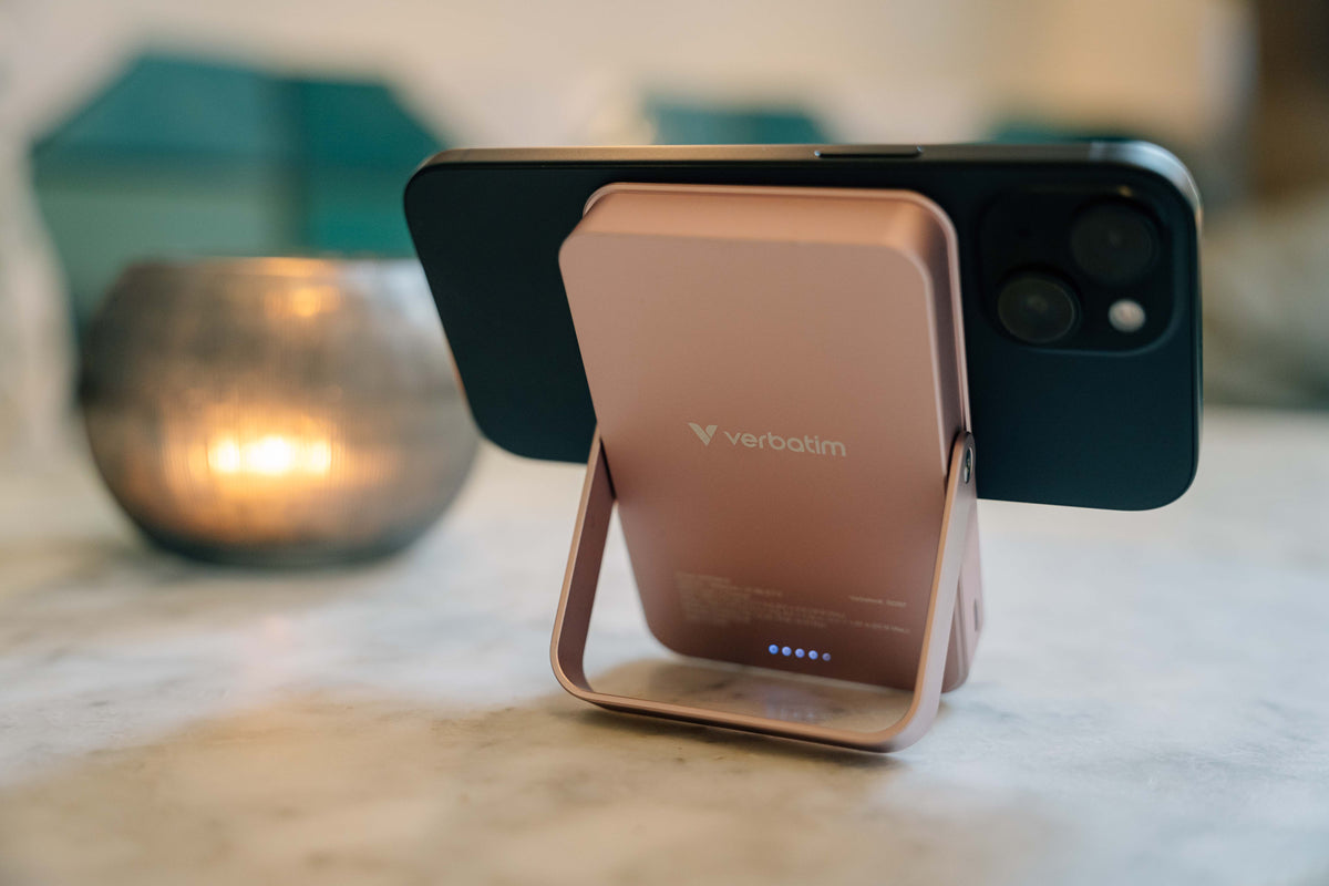 Verbatim MagSafe Powerbank 10'000 mAh – 20 W PD, Wireless 15 W, 1× USB-C, pink