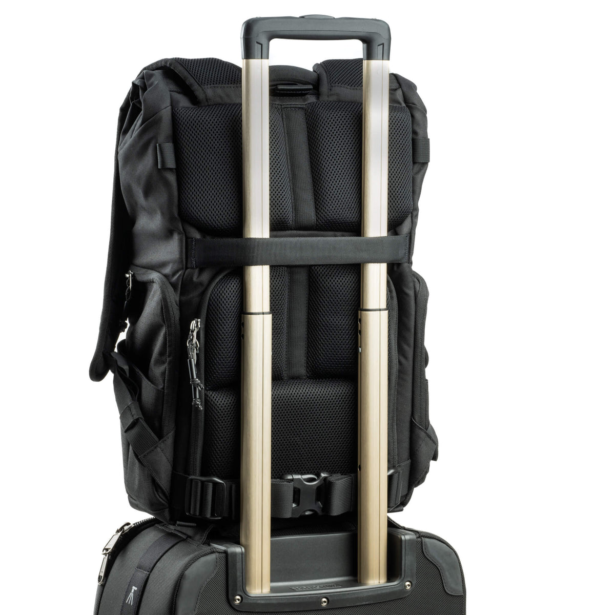 Think Tank FocusPoint Kamerarucksack – 31 l, Nylon/Polyester – für Notebooks bis 40,6 cm (16") – Schwarz