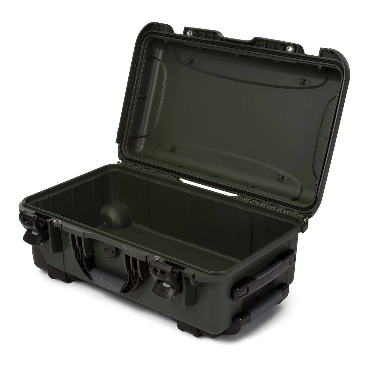 Nanuk Schutzkoffer 935 – Nylon, Olivgrün, 55,9 × 22,9 × 35,6 cm