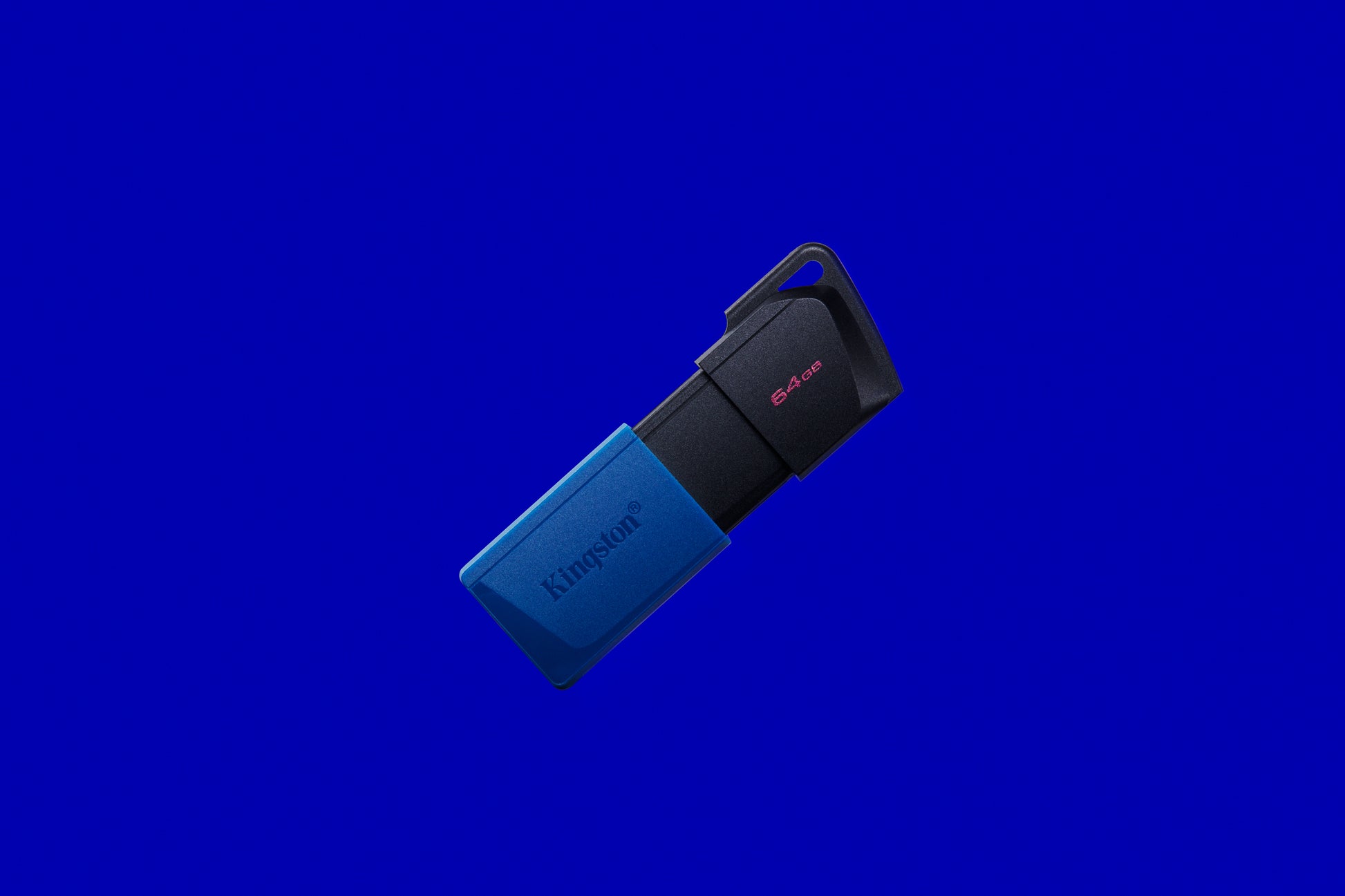Kingston Technology Kingston DT Exodia M USB-Stick – 64 GB, USB 3.2 Gen 1, Schwarz/Blau