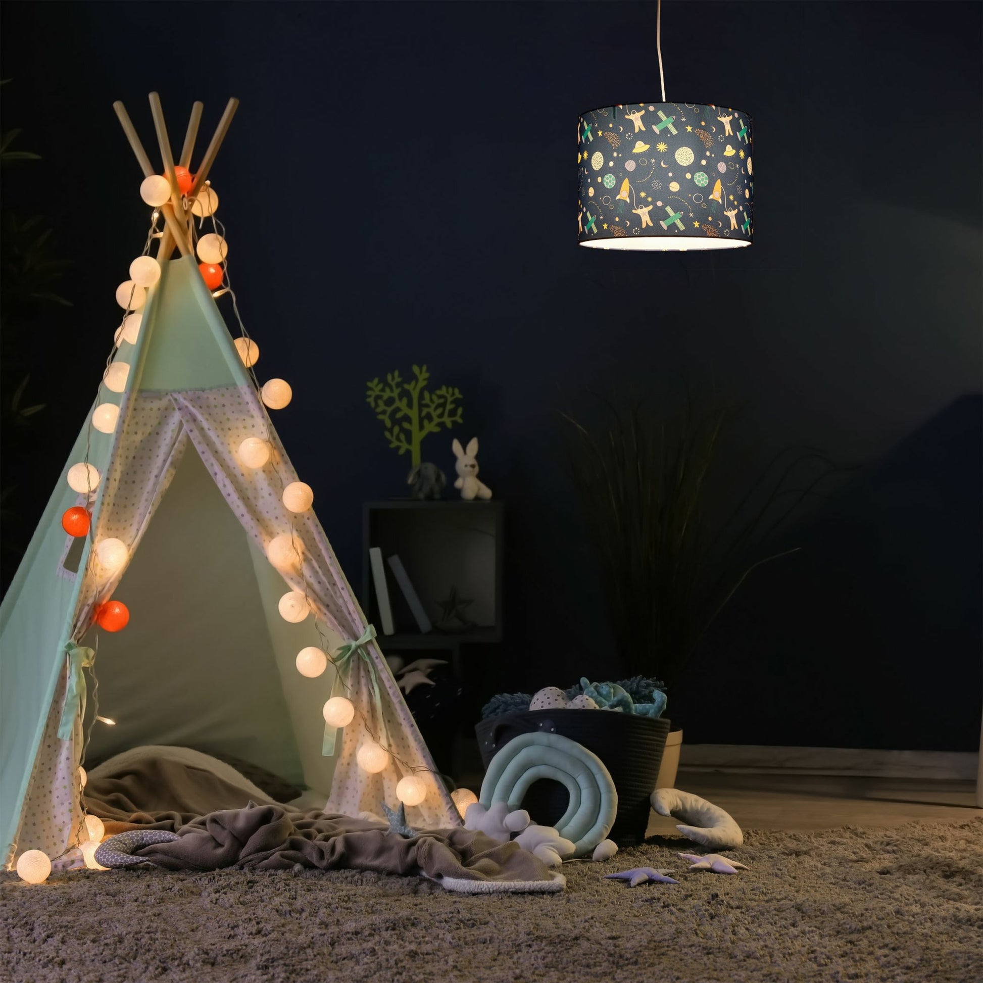 Relaxdays Deckenleuchte – Ø 35 × 155 cm, 60 W, weiss, E27, ohne Leuchtmittel