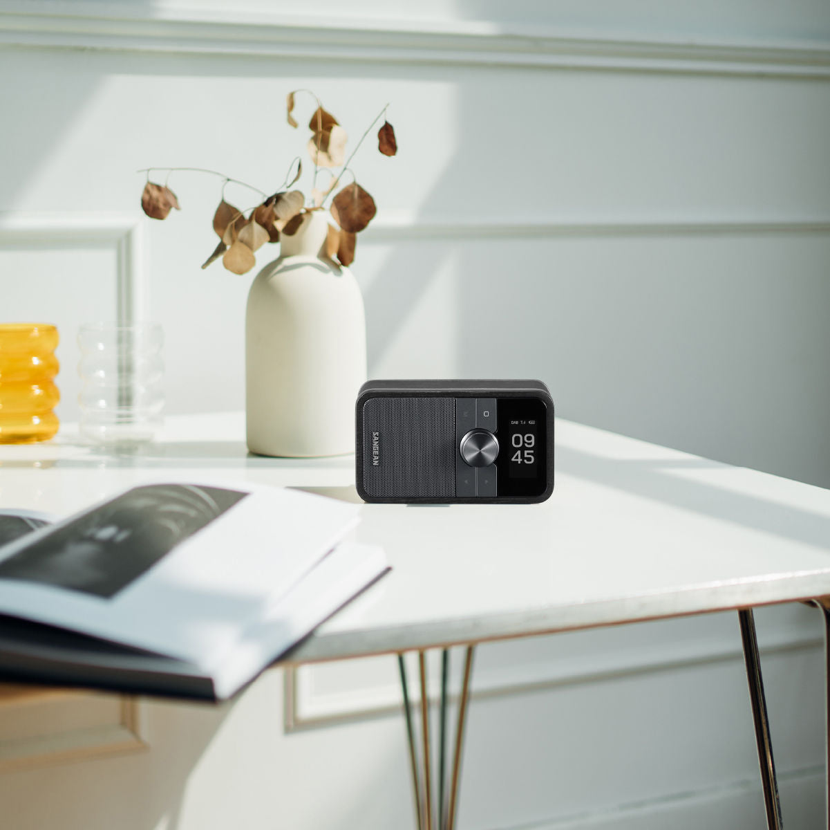 Sangean DDR-8 – DAB+/UKW-Tischradio, Bluetooth – Eiche