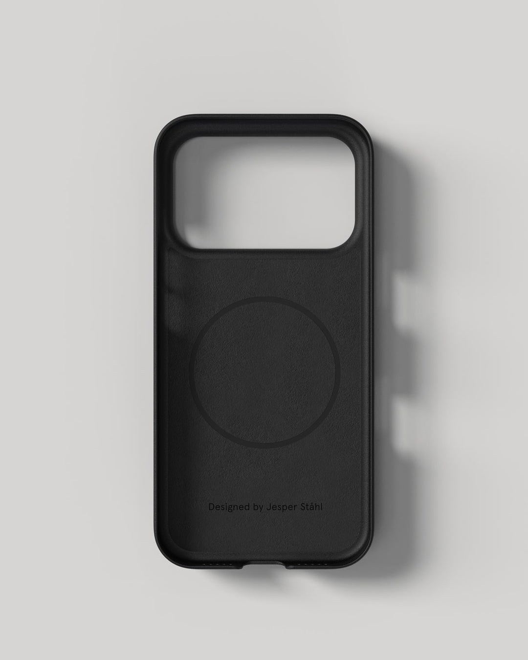 Nudient – Backcover – für Apple iPhone 17 Pro – schwarz – MagSafe-kompatibel