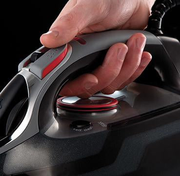 Russell Hobbs Bügeleisen 20630-56 – 3100 W, Keramik-Bügelsohle, 3 m, 210 g/min Dampfstoß, Schwarz/Grau
