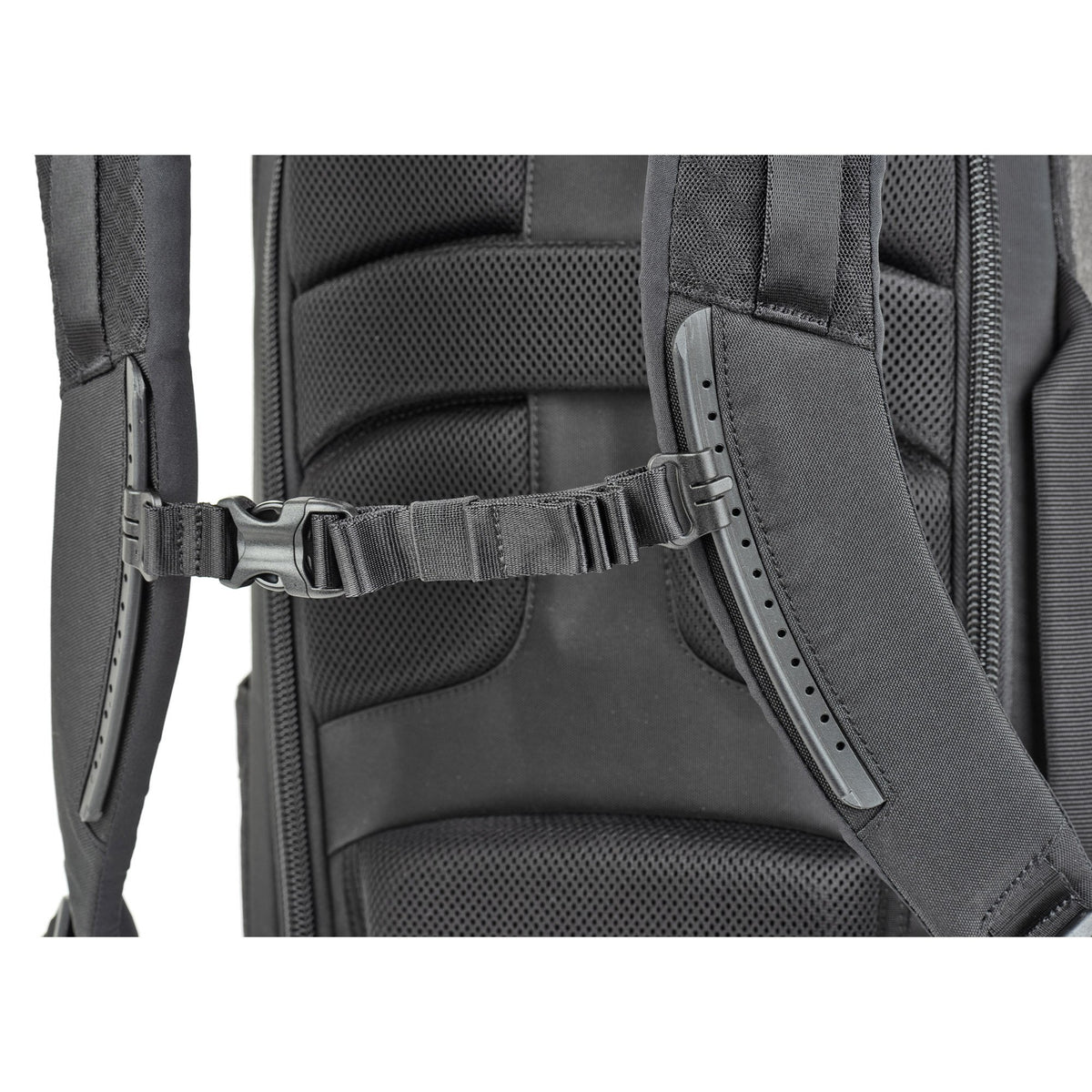 Think Tank BackStory 15 Kamerarucksack – Schwarz – für 16" Notebook, 4 Objektive