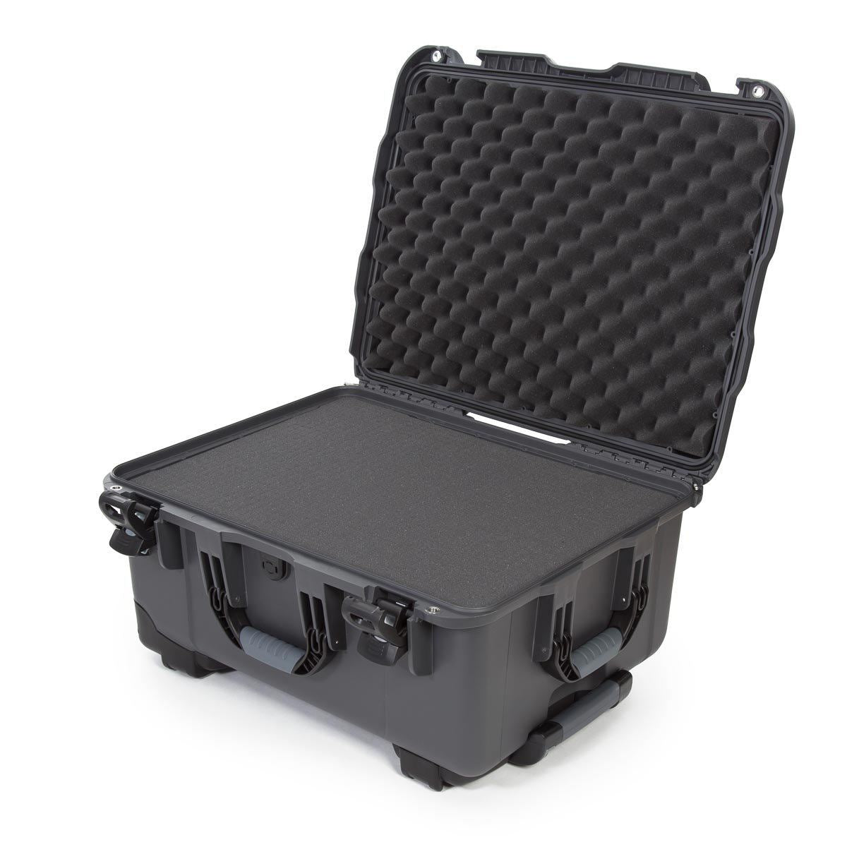 Nanuk Schutzkoffer 950 – Nylon, Graphit, 46,5 × 29,7 × 57,9 cm