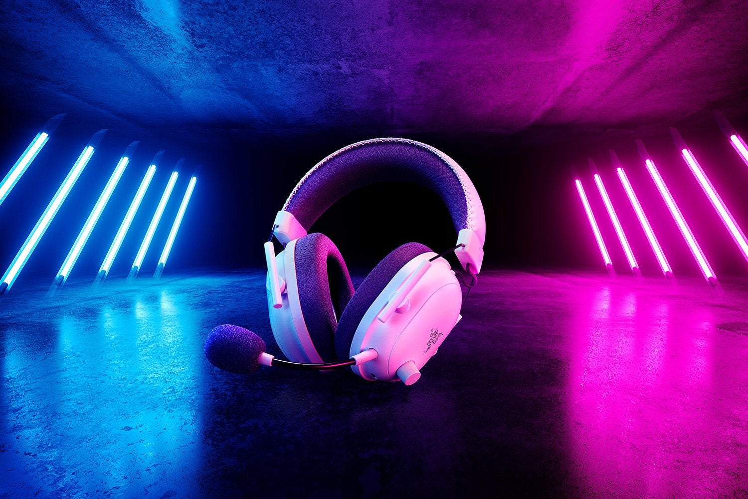Razer BlackShark V2 Pro Gaming-Headset – Over-Ear, Stereo, BT, Weiss, BT 5.2