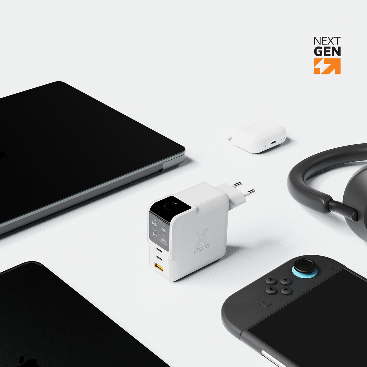 Xtorm NextGen XECNG1400 USB-Ladegerät 140 W – USB-C×2, USB-A×1 – PD, QC 3.0, GaN – Weiss