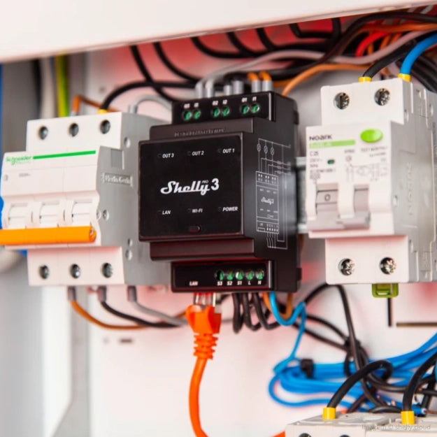 Shelly Pro 3 – Zubehör – 3 Kanäle, WLAN, 48 A