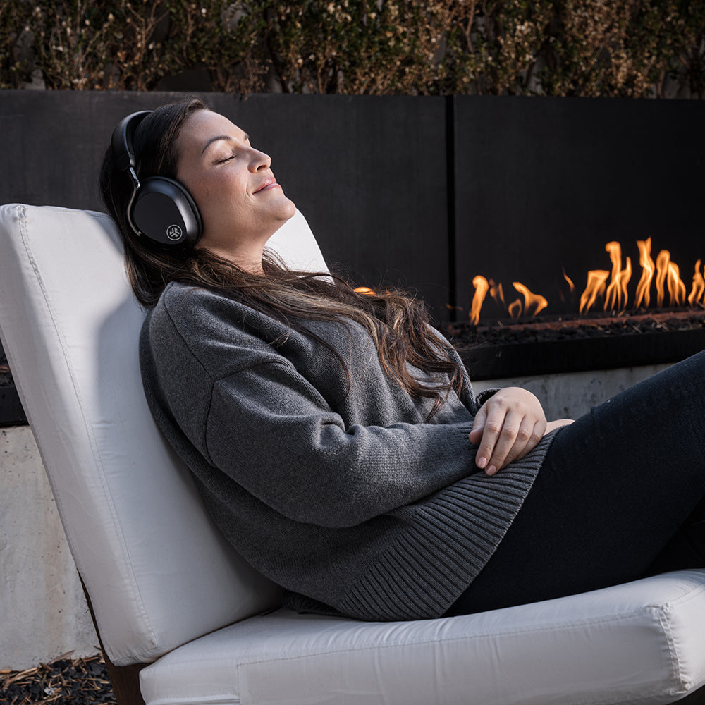 JLab Epic Lux Over-Ear Kopfhörer – Stereo, Kabel + BT, ANC, Schwarz, BT 5.4