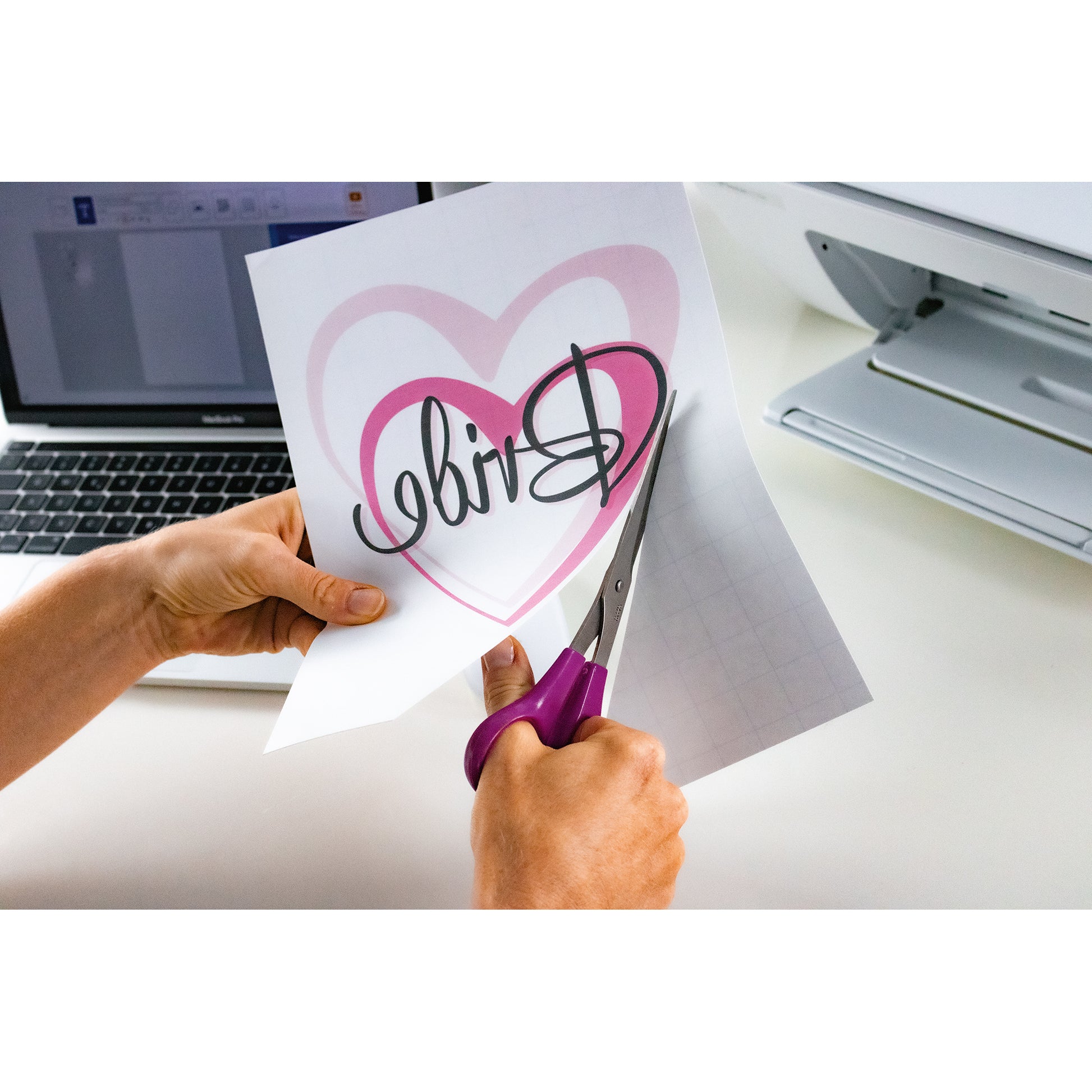HERMA Aufbügelfolie Weiss – matt, A4, Inkjet, für helle Textilien, 20 Blatt
