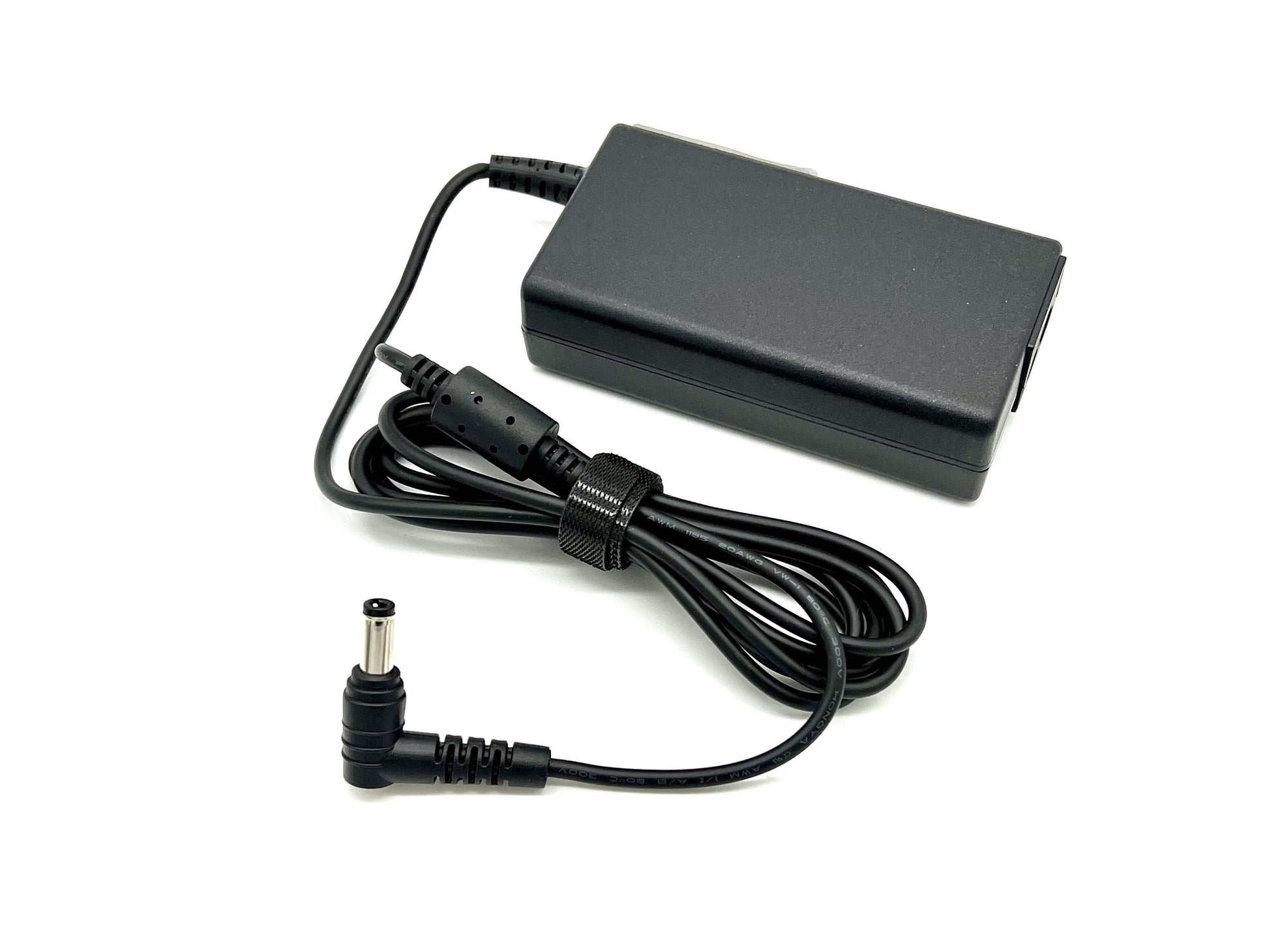 BTI AC-1965103K-EU Netzteil 65 W – 5–20 V, 5,5×2,5 mm, EU-Stecker (Typ C) – für Toshiba, Fujitsu