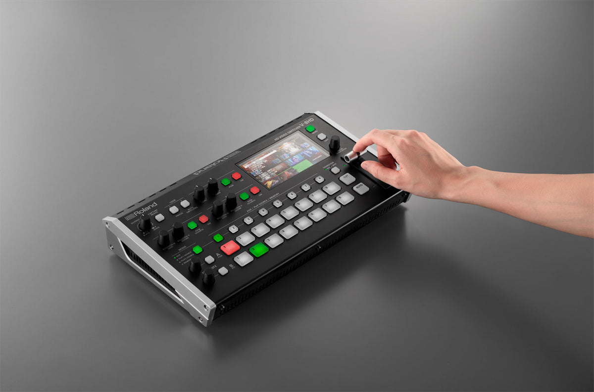 Roland V-8HD – 8×3 HDMI-Matrix, 1080p60