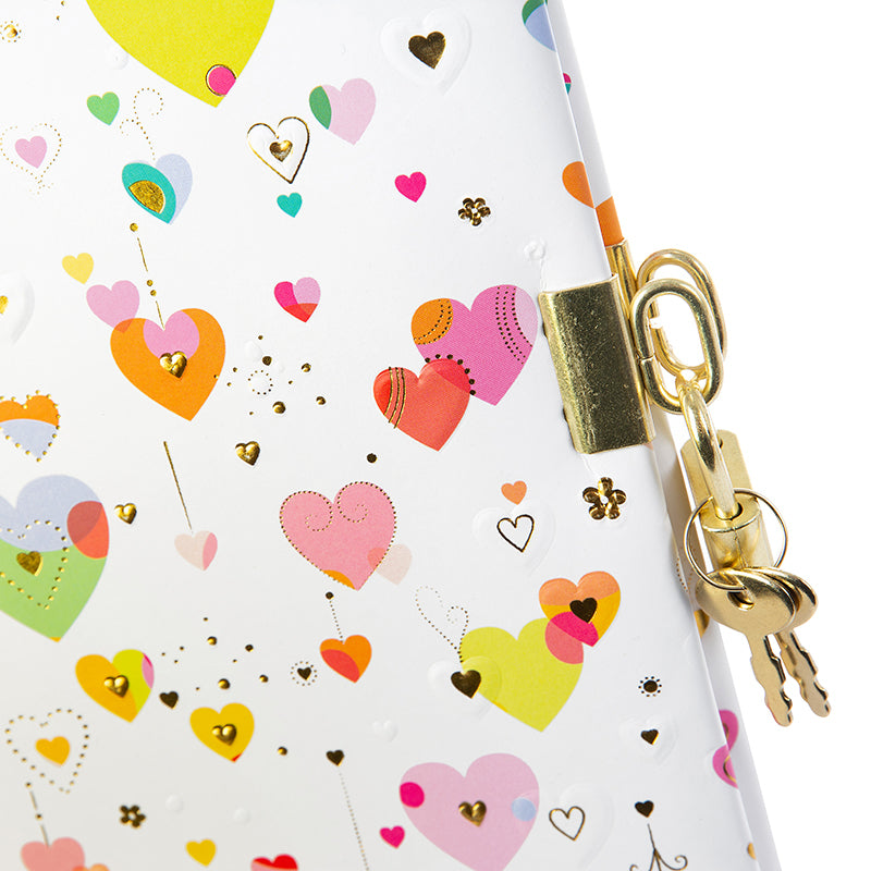 Goldbuch Tagebuch Heart Light – mit Verschluss – 96 Seiten – 165 × 165 mm – Hardcover, mehrfarbig